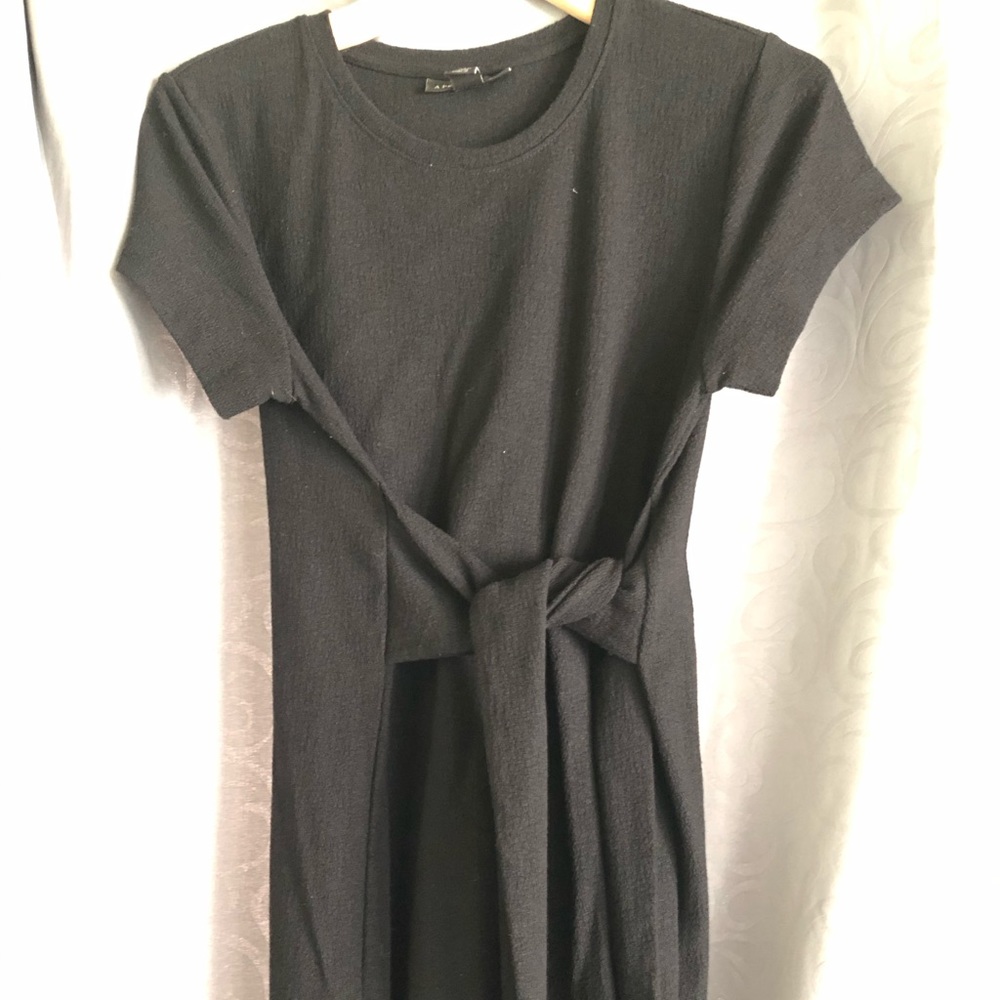 Textured Tie Front Maternity Top